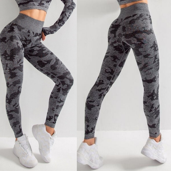 Gymshark Pants - Camo Seamless Leggings